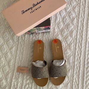 Tommy Bahama Slip-On
